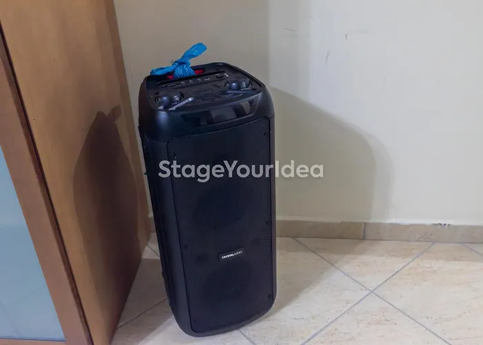 Lux Apartment - One Bedroom , Living Room , Kitchen , Bathroom - For 1 To 7 People, Also For Parties & Gatherings Up To 25 People, Only 15 Minutes From Thessaloniki City Center And 8\' Minutes From Thessaloniki Airport