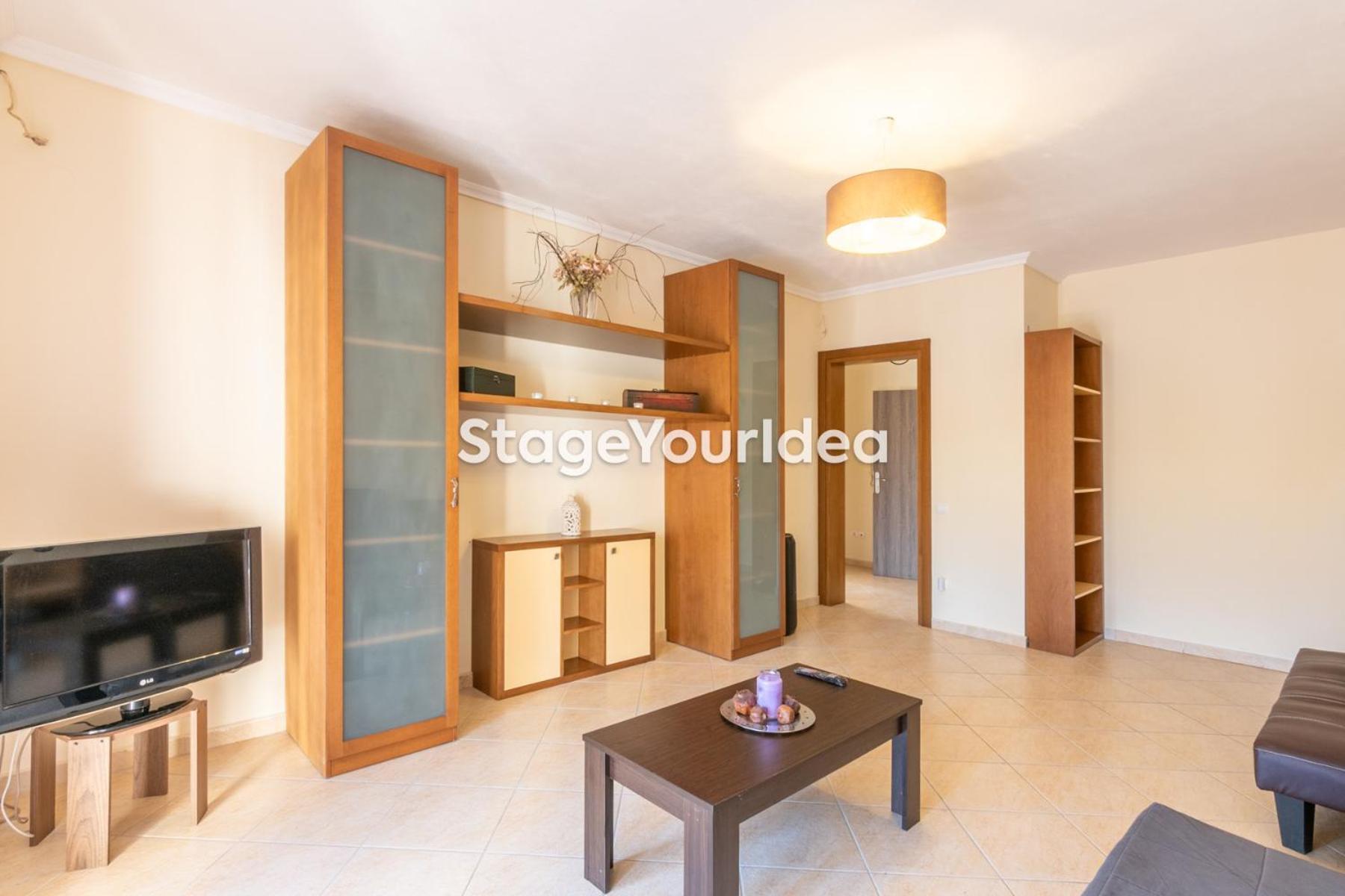 Lux - One Bedroom , Living , Kitchen , Bathroom - For 1 To 7 People, Also For Parties & Gatherings Up To 25 People, Only 15 Minutes From Thessaloniki Center And 8' Minutes From Thessaloniki Airport * Neon Rysion