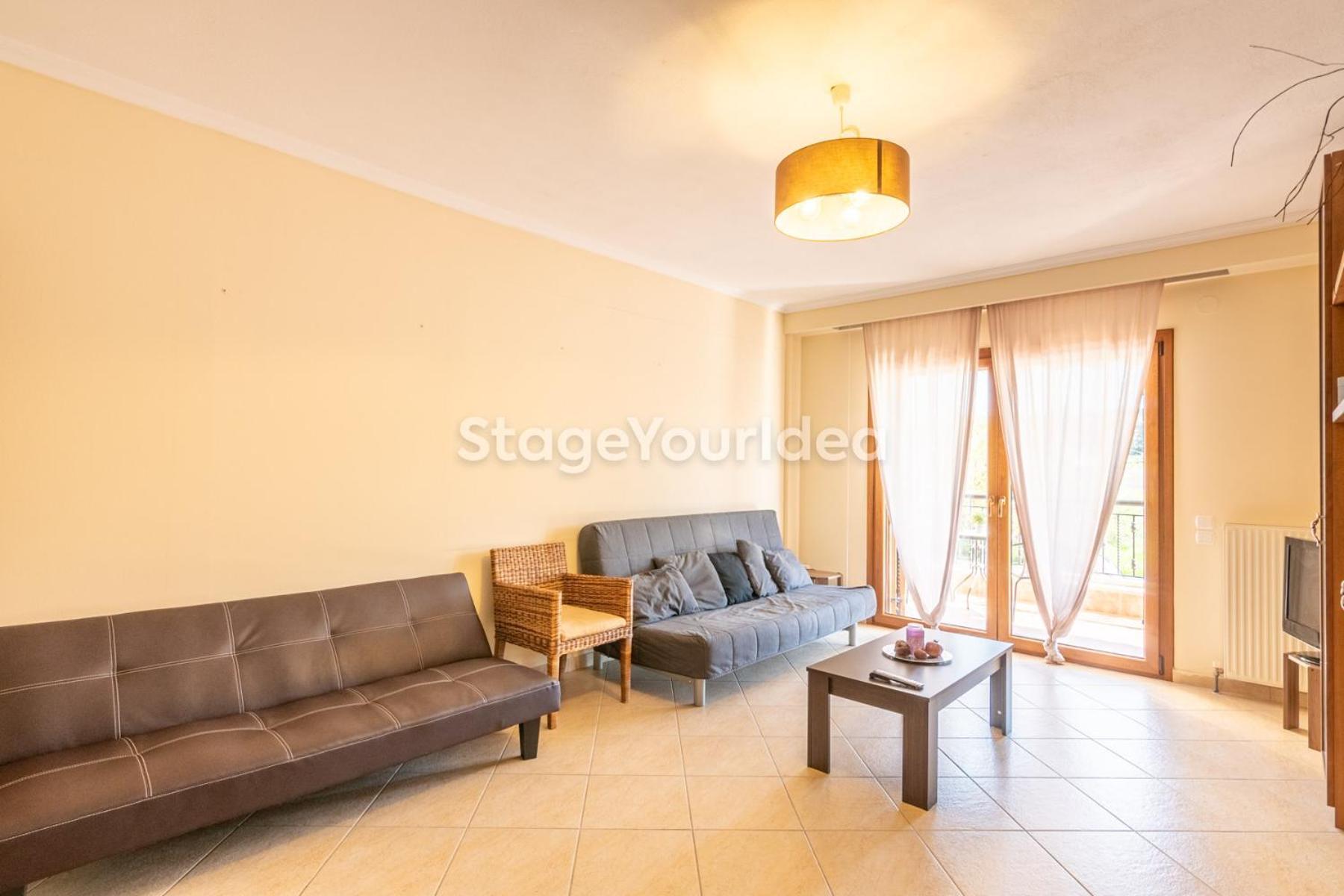 Lux - One Bedroom , Living , Kitchen , Bathroom - For 1 To 7 People, Also For Parties & Gatherings Up To 25 People, Only 15 Minutes From Thessaloniki Center And 8' Minutes From Thessaloniki Airport Neon Rysion