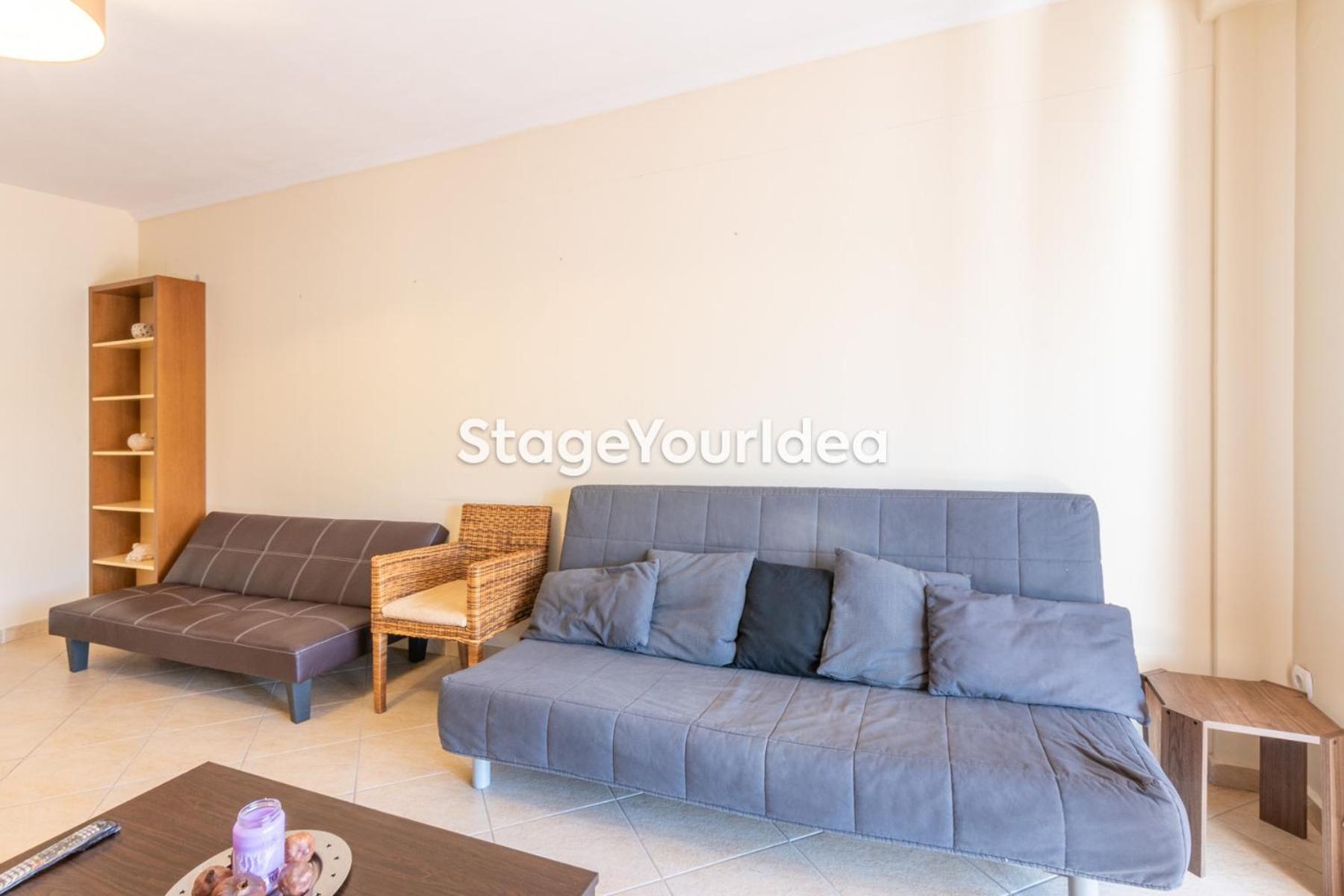 Lux - One Bedroom , Living , Kitchen , Bathroom - For 1 To 7 People, Also For Parties & Gatherings Up To 25 People, Only 15 Minutes From Thessaloniki Center And 8' Minutes From Thessaloniki Airport *